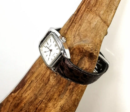 Citizen Analog Mechanical (Manual) Women