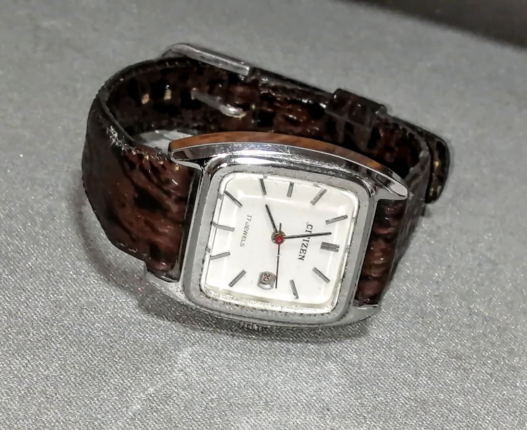 Citizen Analog Mechanical (Manual) Women