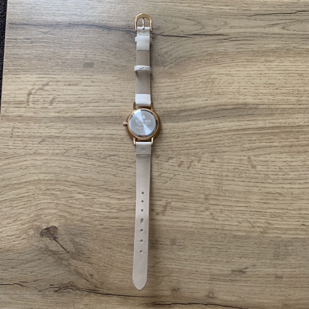 Sun Flame Analog Quartz Women
