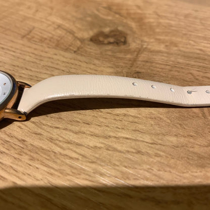 Sun Flame Analog Quartz Women