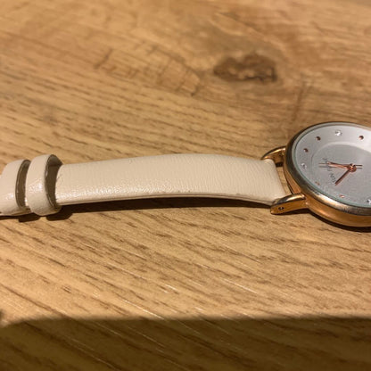 Sun Flame Analog Quartz Women