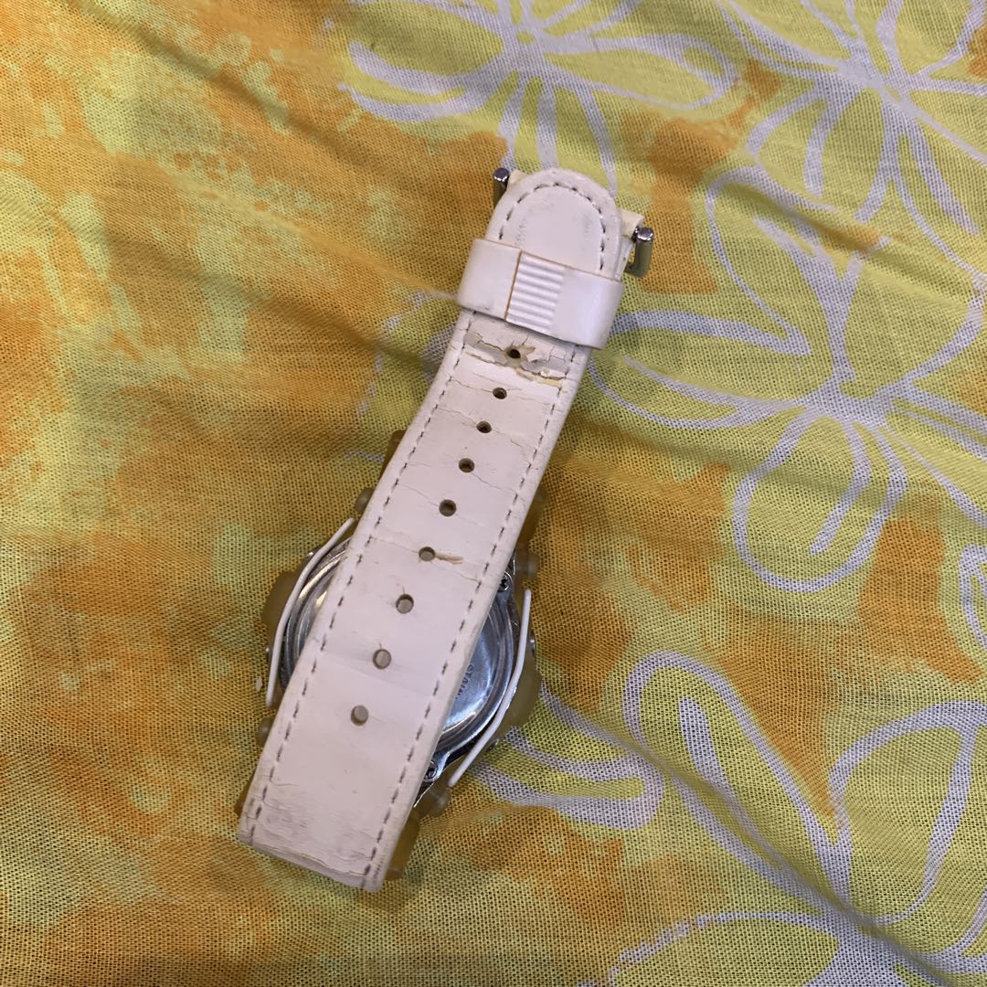 G-Shock Baby-G Digital Quartz Women ジーショック Casio Watch イエロー ホワイト箱無し