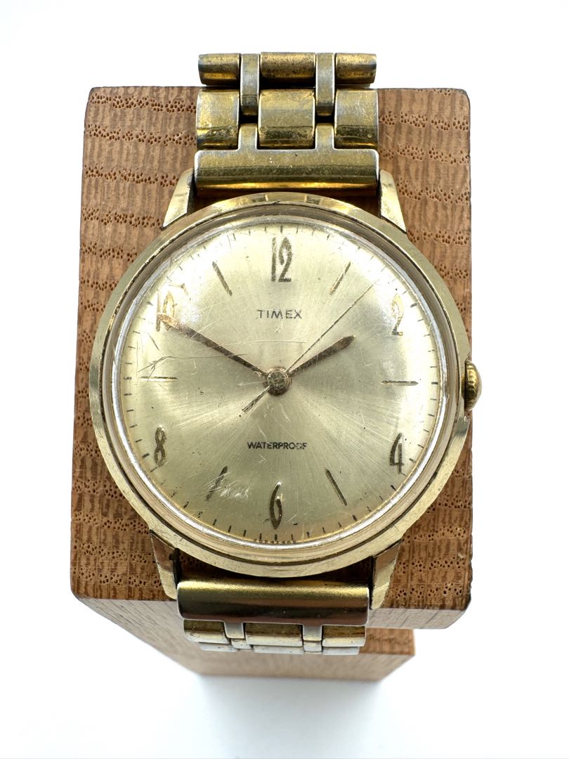 TIMEX Manual Winding Watch Cracked Case NOT WORKING FOR PARTS