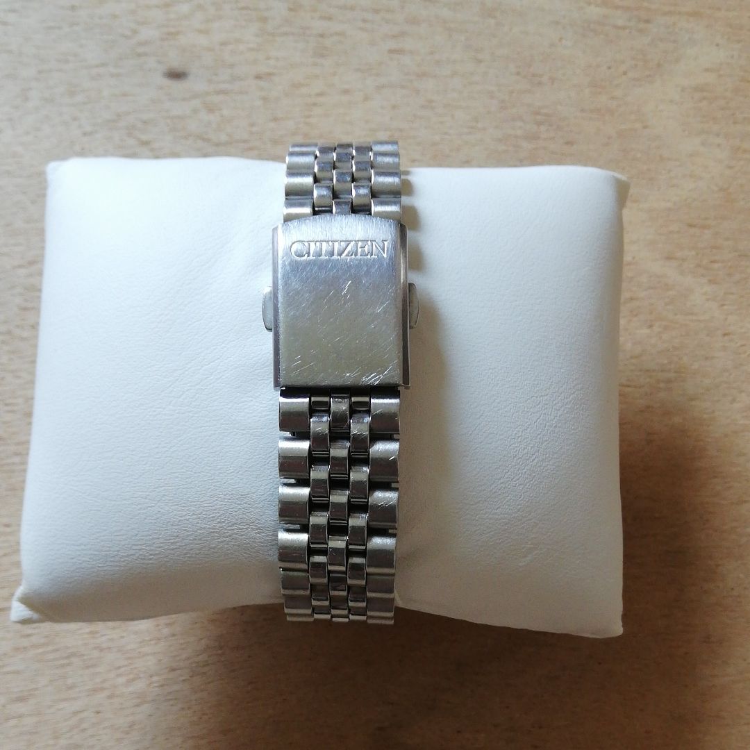 Citizen Eco-Drive FORMA Analog Solar Men