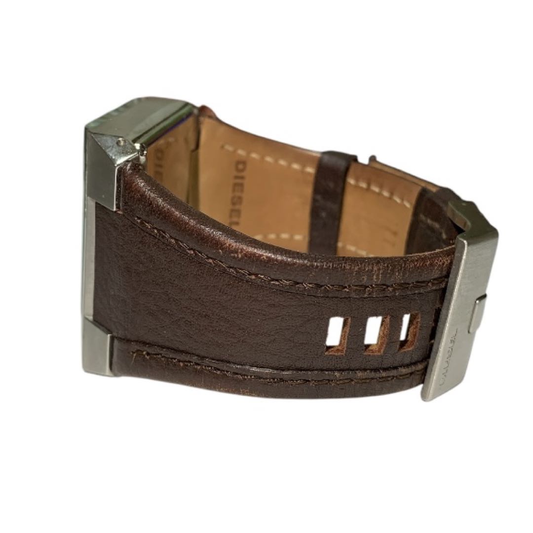 Diesel DZ-4174 Analog Quartz Men Men'S Wristwatch , Silver Dial, Brown Leather Strap, Boxed