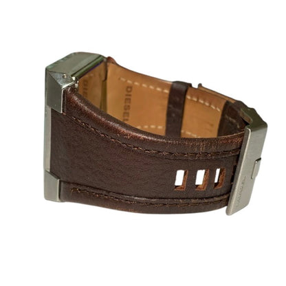 Diesel DZ-4174 Analog Quartz Men Men'S Wristwatch , Silver Dial, Brown Leather Strap, Boxed