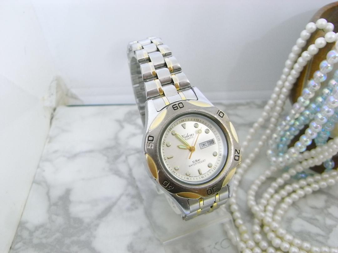 VOLCAS DIVER'S Analog Quartz Women Women 10 Bar Watch Women'S Unused Battery