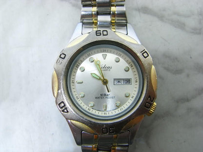 VOLCAS DIVER'S Analog Quartz Women Women 10 Bar Watch Women'S Unused Battery