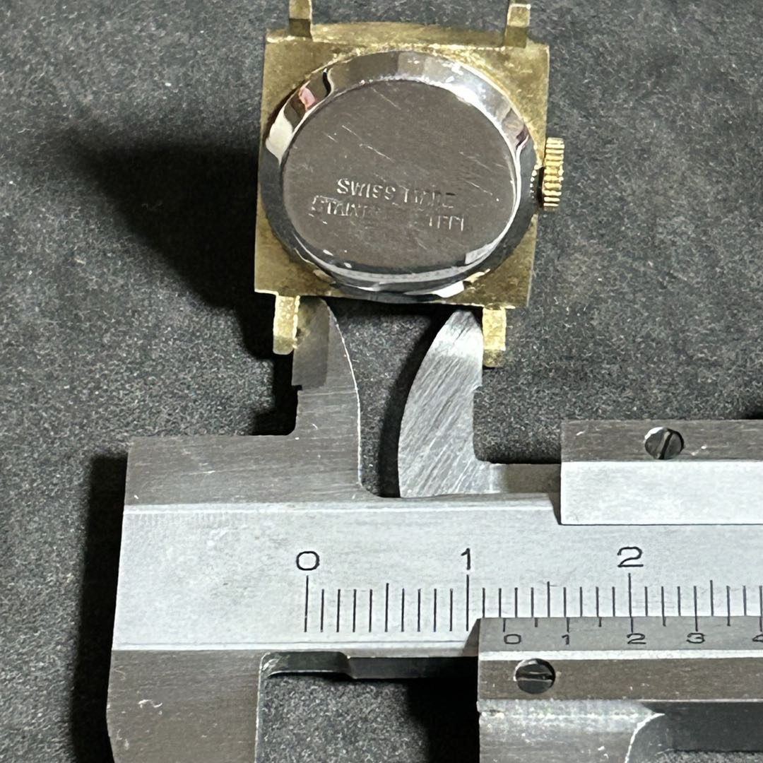 JOWISSA Analog Mechanical (Manual) Women