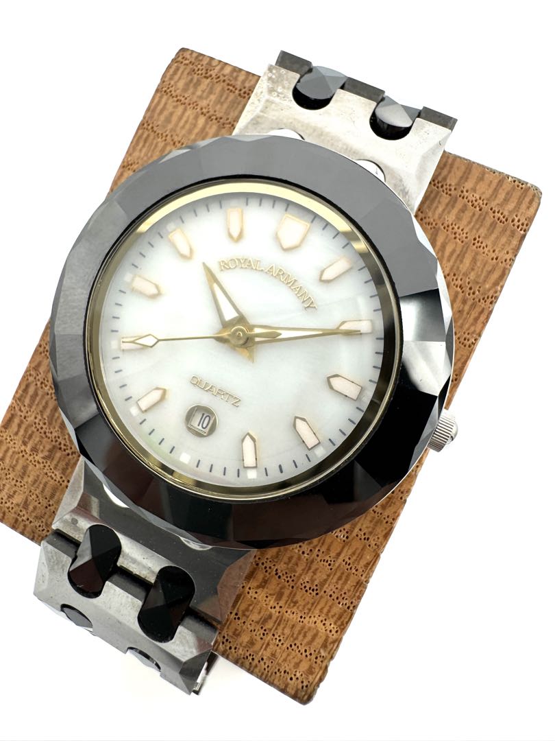 Royal Armany Analog Quartz Women Watch