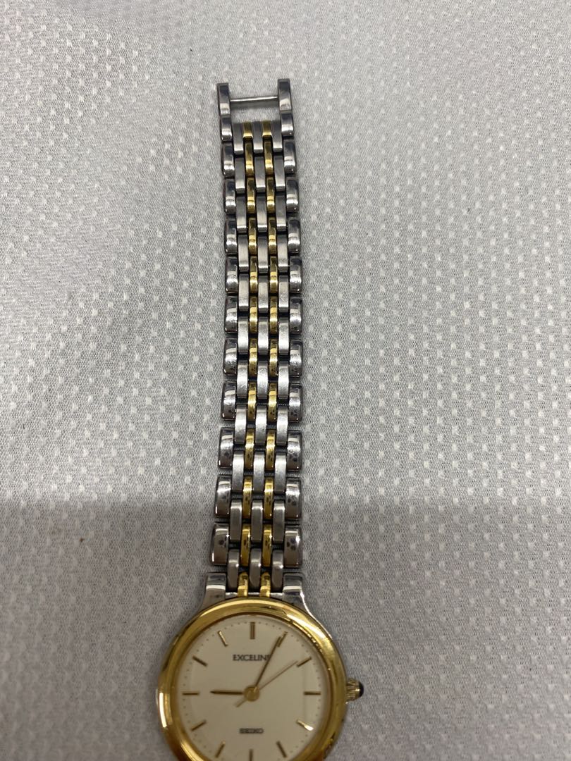 Citizen Exceed Analog Quartz Women