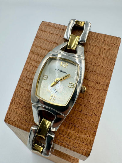 Fossil F2 Analog Quartz Women Watch