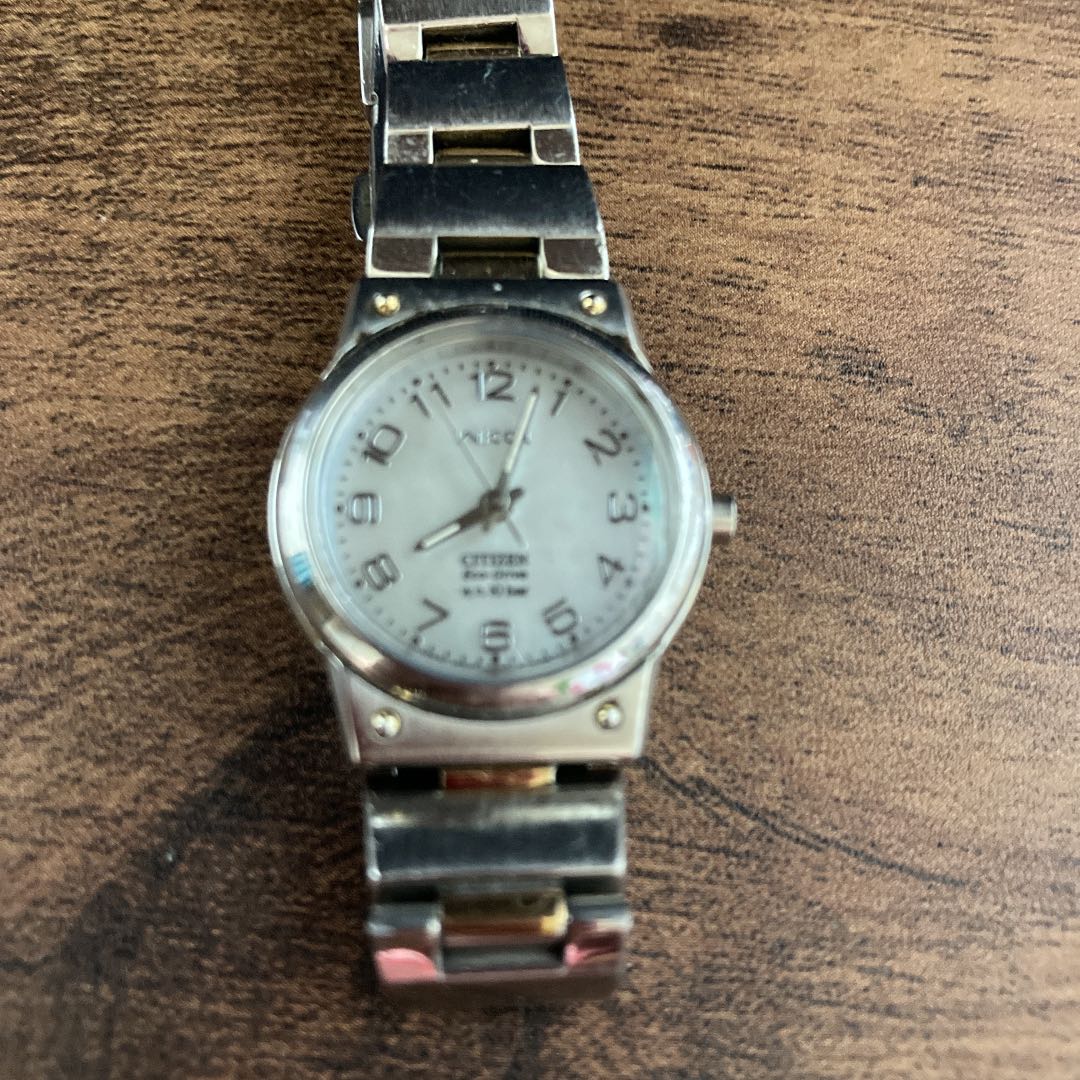 Citizen WICCA 600052 Analog Quartz (Eco-Drive) Women Eco-Drive 10Bar Ladies Watch, Pearl Dial, Stainless Steel