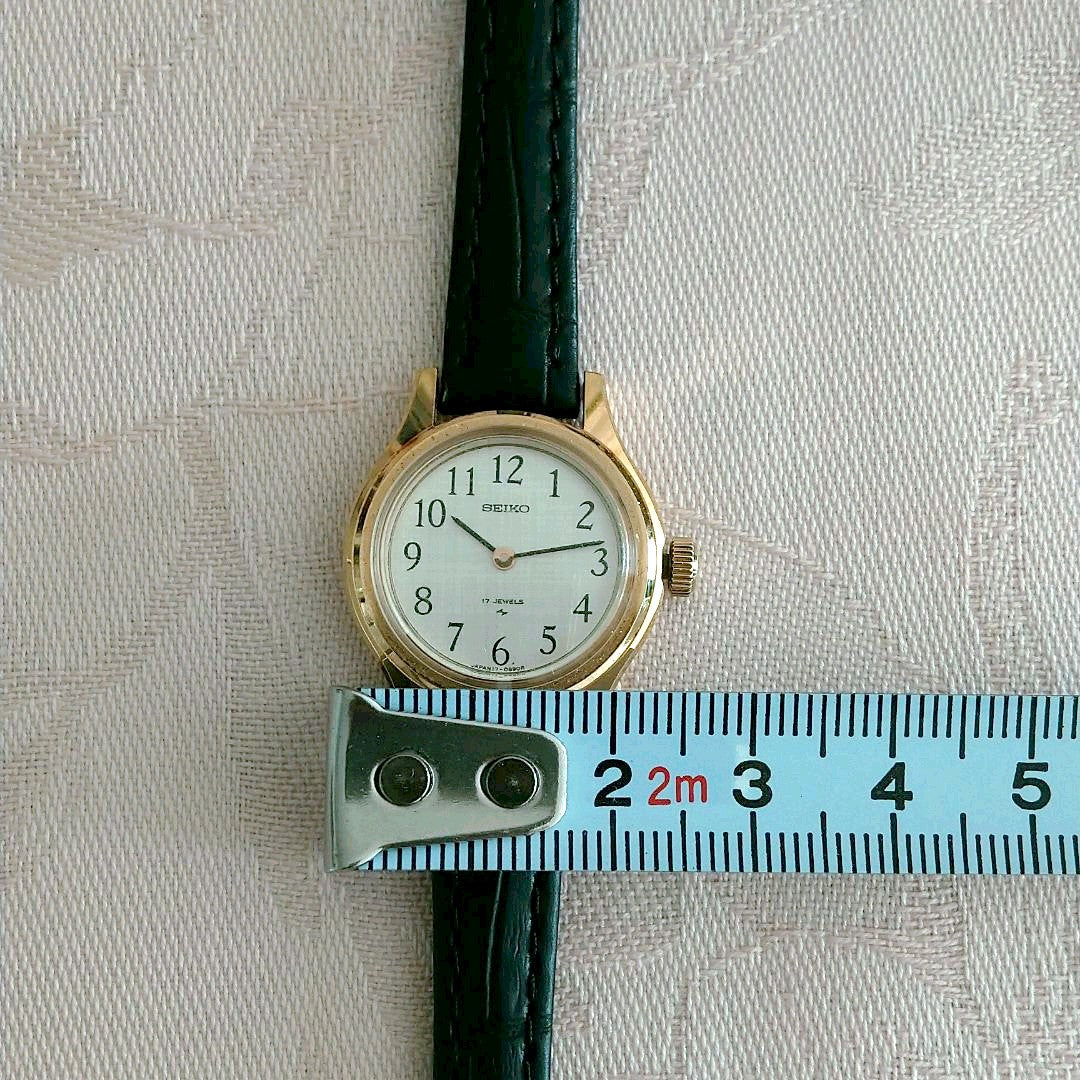 Seiko Analog Quartz Women