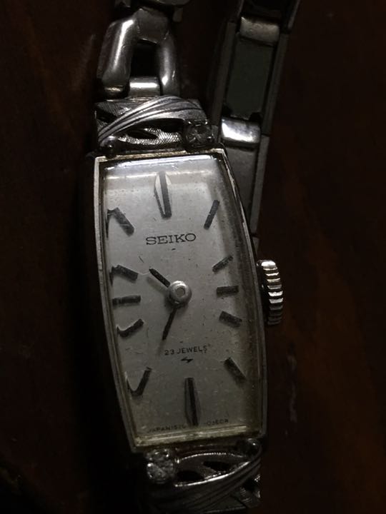 Seiko Analog Mechanical (Manual) Women