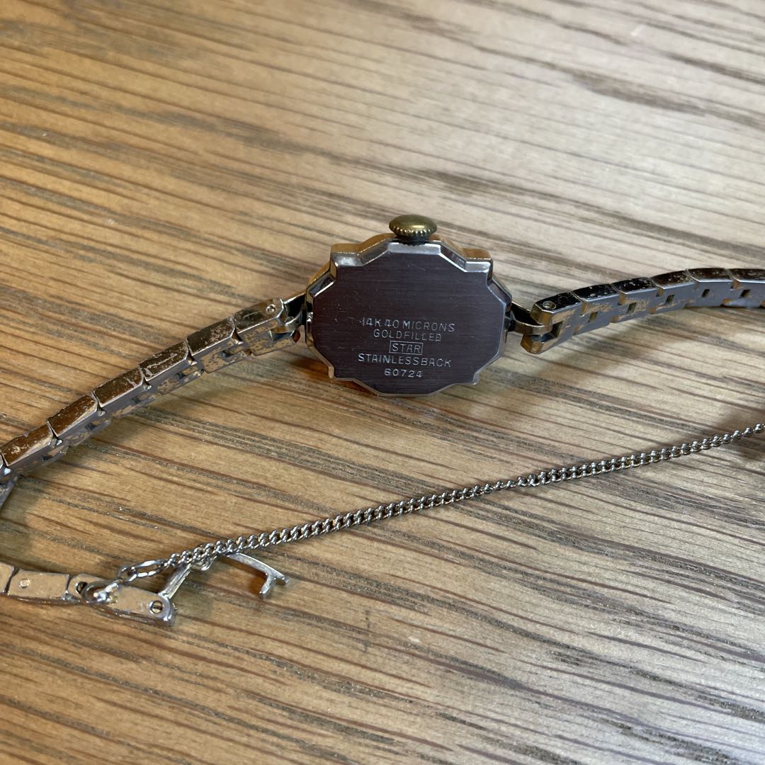 Citizen Analog Quartz Women