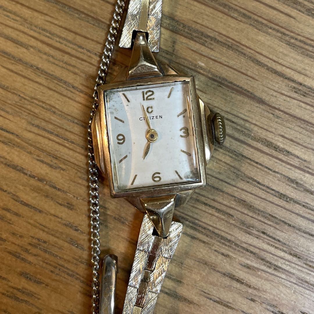 Citizen Analog Quartz Women