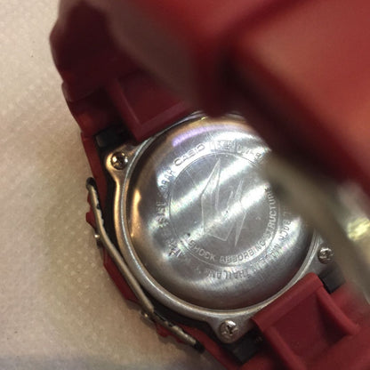 G-Shock DW-5608GF-4AJF Digital Quartz Men ジーショック Casio Dw5608Gf-4Ajf W100