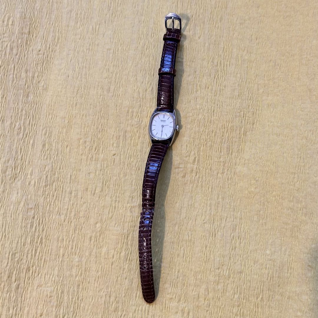 Seiko 4720-3060 Analog Quartz Women
