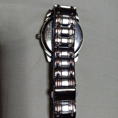 Geneva Wave Analog Quartz Men