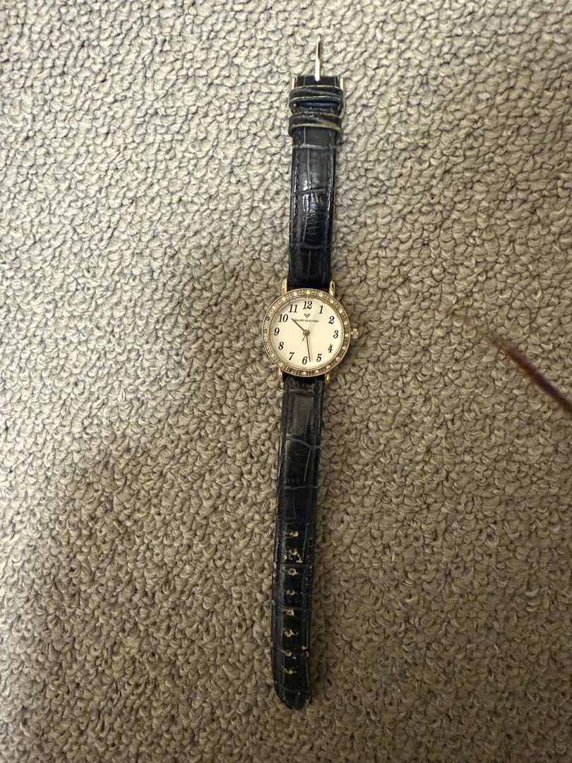 Mario Valentino Analog Quartz Women