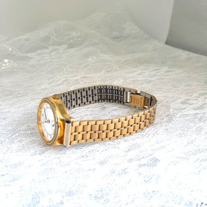 Citizen Junction 6040-A02142 Analog Quartz Women Watch Women'S Unused Battery