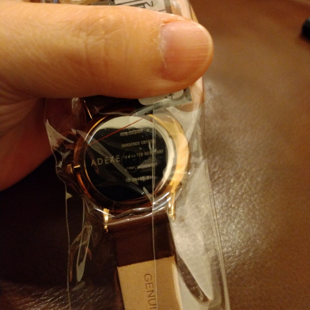 Adexe PETITE 2043B-01 Analog Quartz Men