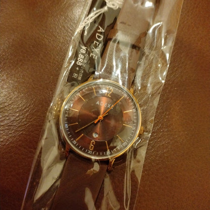 Adexe PETITE 2043B-01 Analog Quartz Men