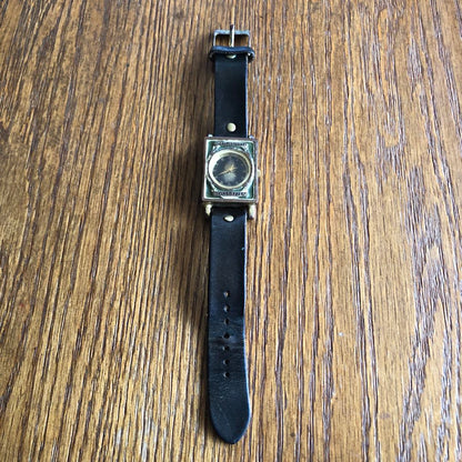 Bluff Superior Analog Quartz Women