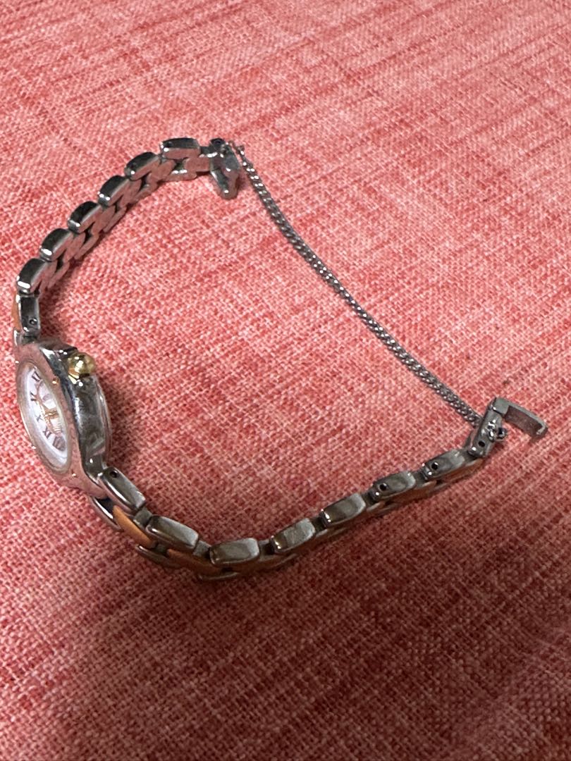 Analog Quartz Women