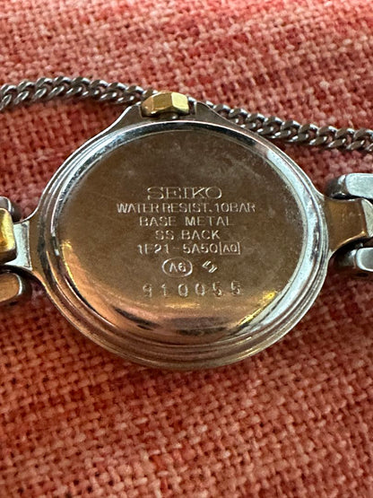 Analog Quartz Women