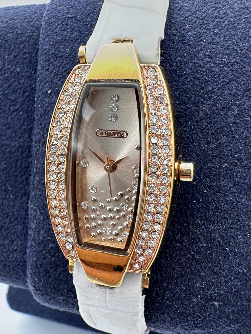 Abiste Analog Quartz Women Gemstone Accent Watch Women'S