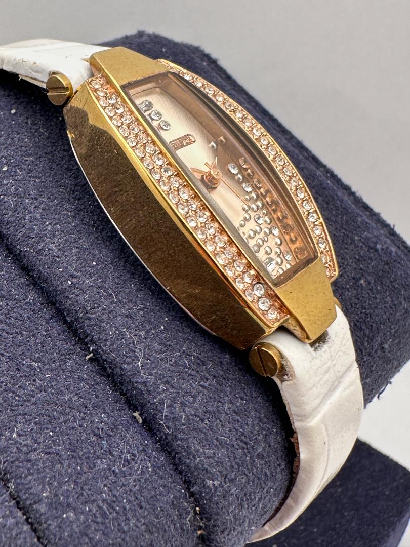 Abiste Analog Quartz Women Gemstone Accent Watch Women'S
