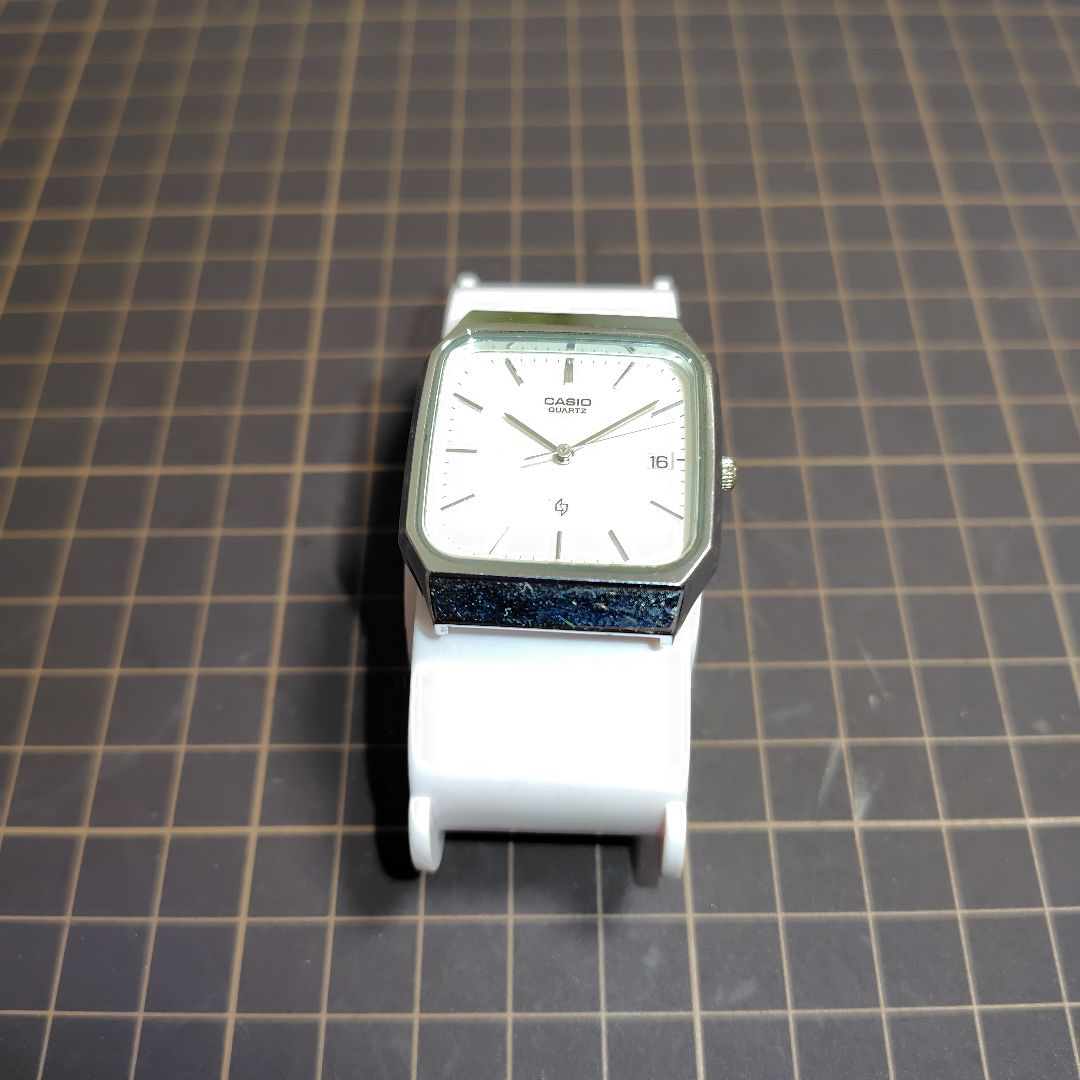 Casio MQ-501 Analog Quartz Men ジャンク品 Watch 388