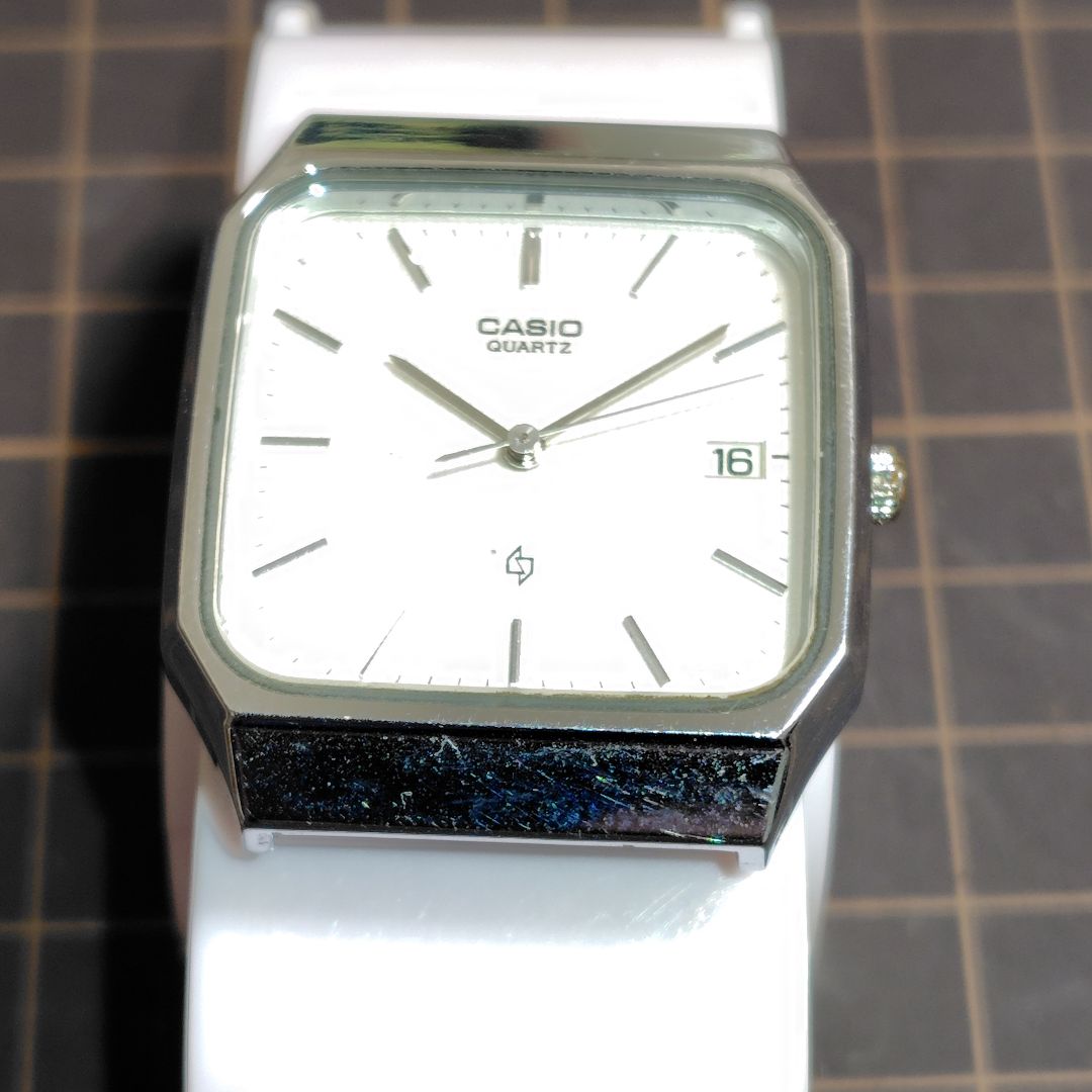 Casio MQ-501 Analog Quartz Men ジャンク品 Watch 388