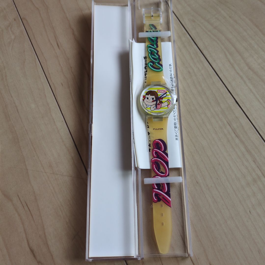 Swatch AG1999 Analog Quartz Women