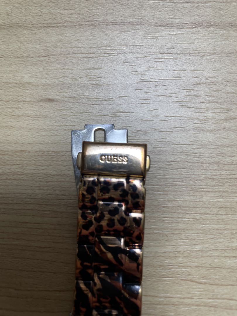 Guess Leopard Analog Quartz Men