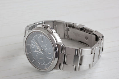 Seiko lk/lukia 5Y89-OB70 Analog Quartz Women