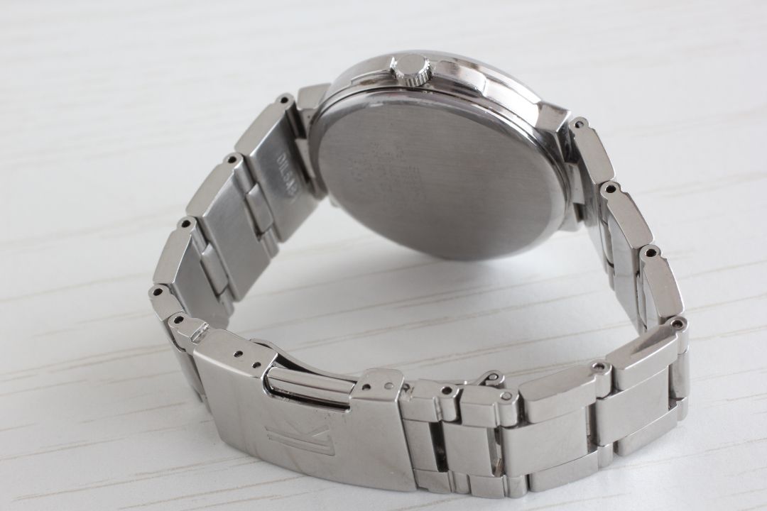 Seiko lk/lukia 5Y89-OB70 Analog Quartz Women