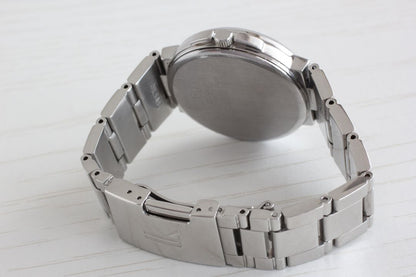 Seiko lk/lukia 5Y89-OB70 Analog Quartz Women
