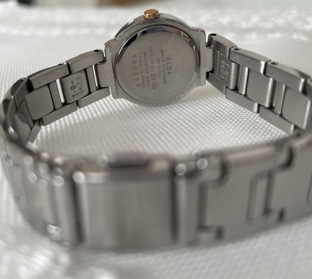 Seiko Alba Analog Quartz Women