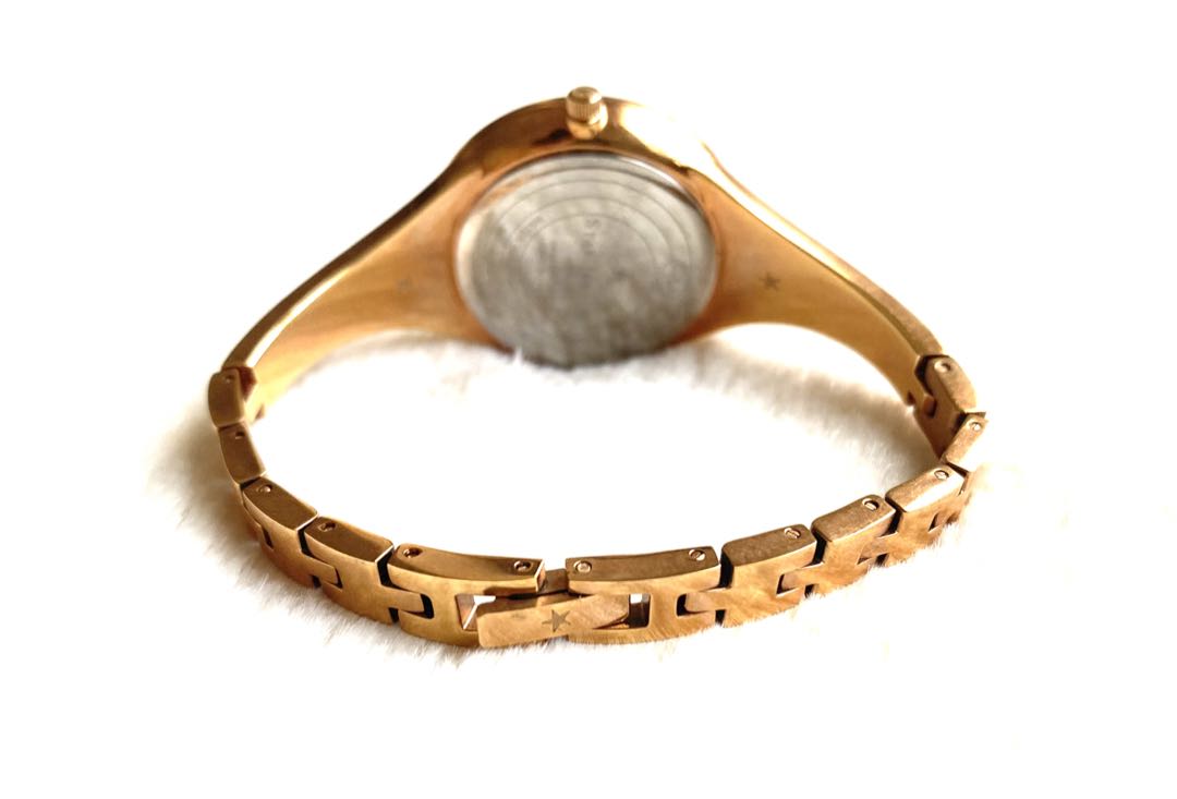 Star Jewelry Analog Quartz Women