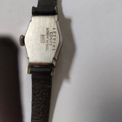CITIZEN Analog Mechanical (Manual) Women