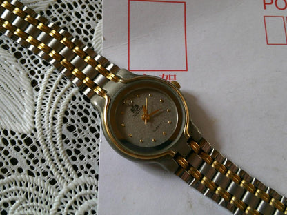 Hilton Analog Quartz Women