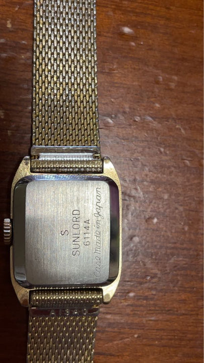 Sunload Analog Quartz Women