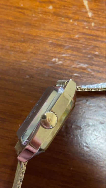 Sunload Analog Quartz Women