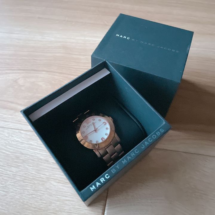 Marc by Jacobs Analog Quartz Women