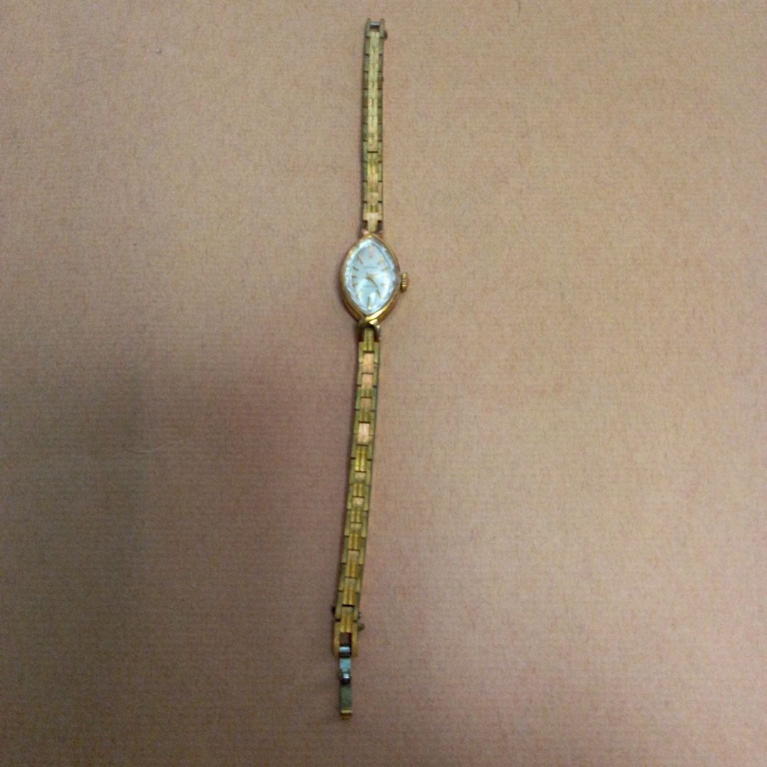Seiko 10-7001 Analog Mechanical (Manual) Women