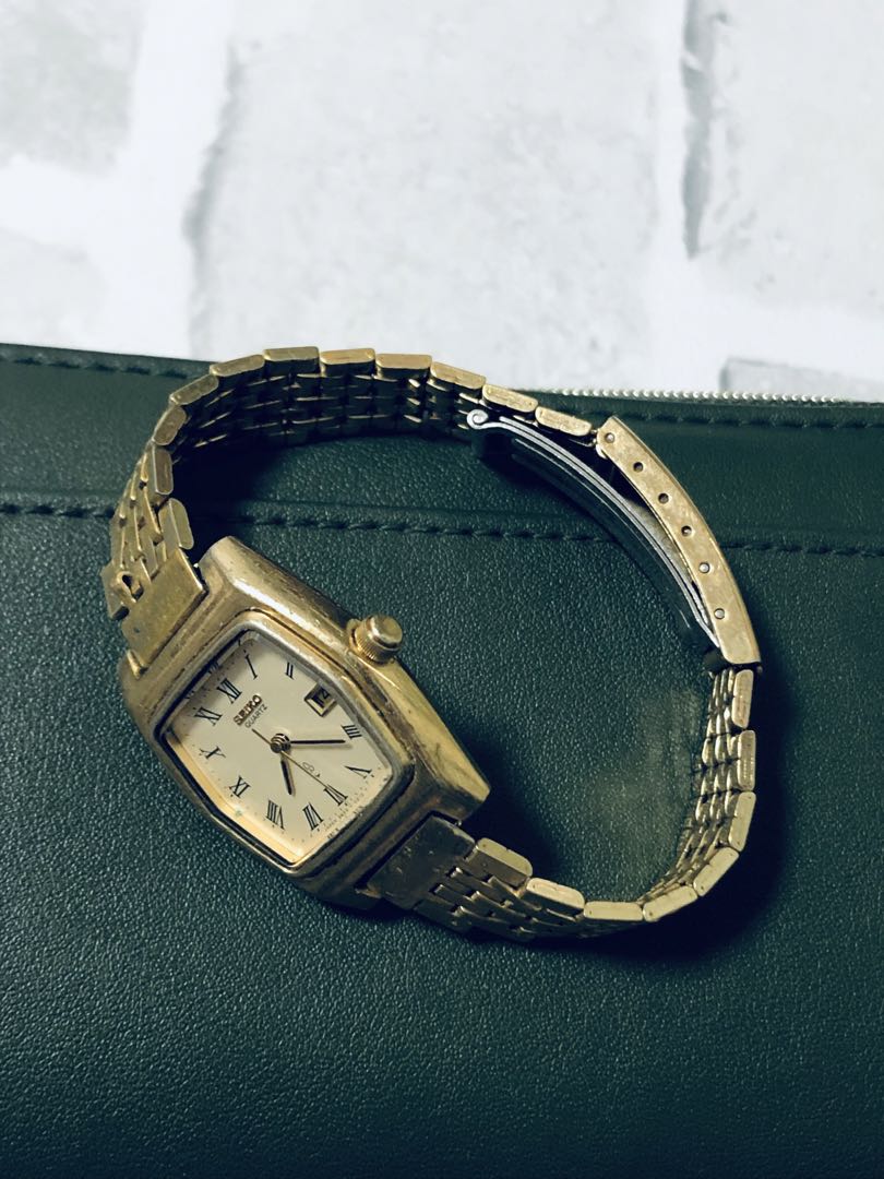 Seiko Analog Mechanical (Manual) Women