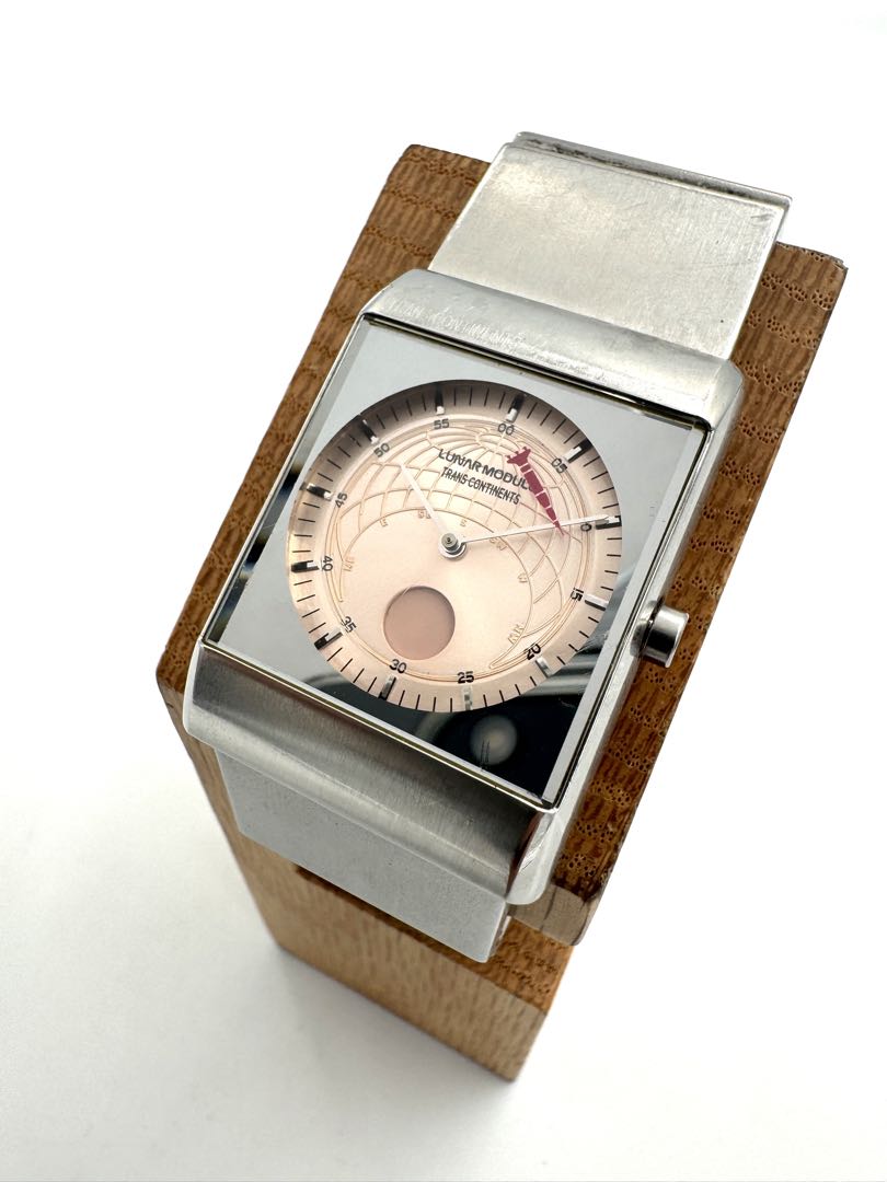 TRANS CONTINENTS Quartz Watch FOR PARTS
